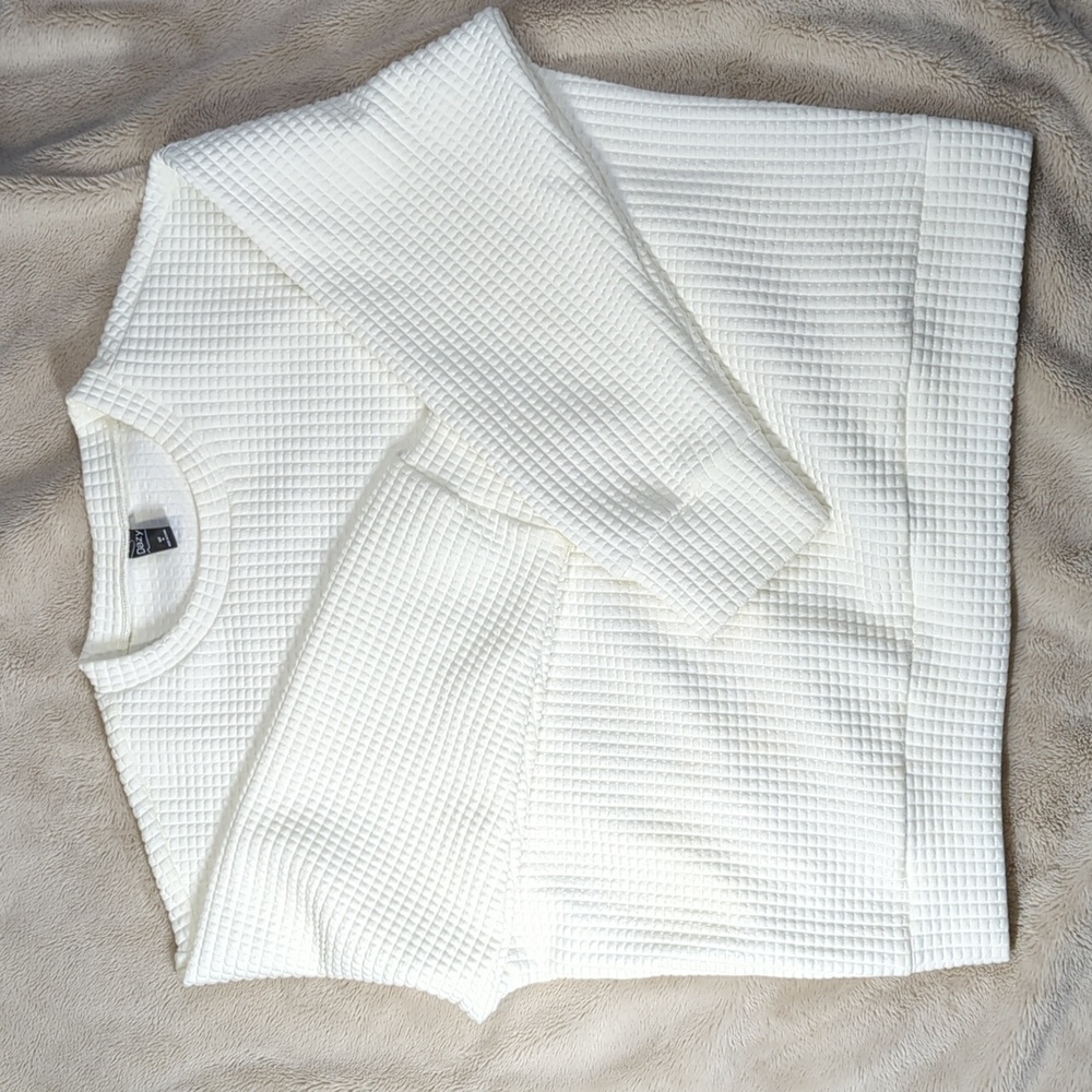Women's Textured Long Sleeve